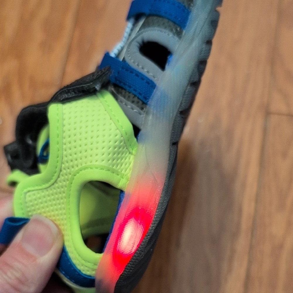 Kids Gray and Neon Green Active Sandals - Picture 9 of 9